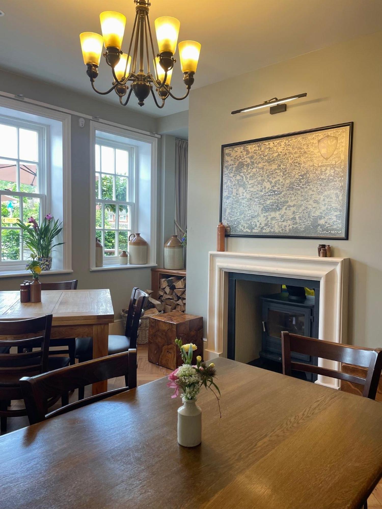 The Bulls Head Inn Ewhurst Esterno foto